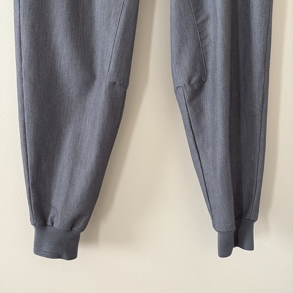 Figs Men’s Tansen Jogger Scrub Pants Grey Size M/S Medium Short - Picture 3 of 15